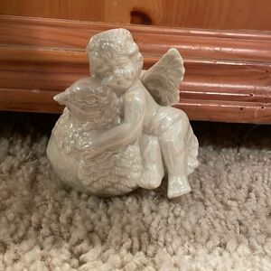 🟣Small glass, angel and bird figurine